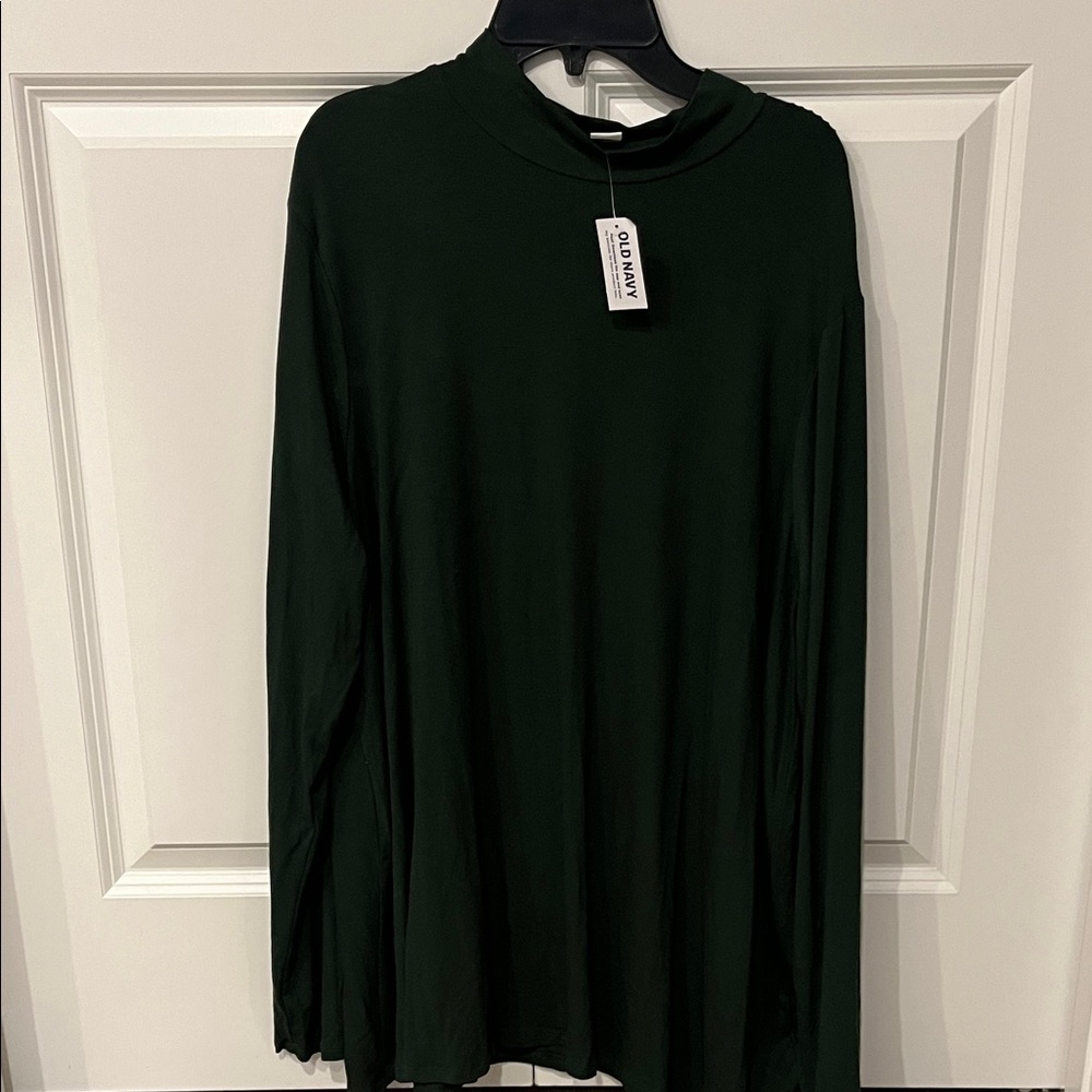 Old Navy Dark Green Long Sleeve Tee